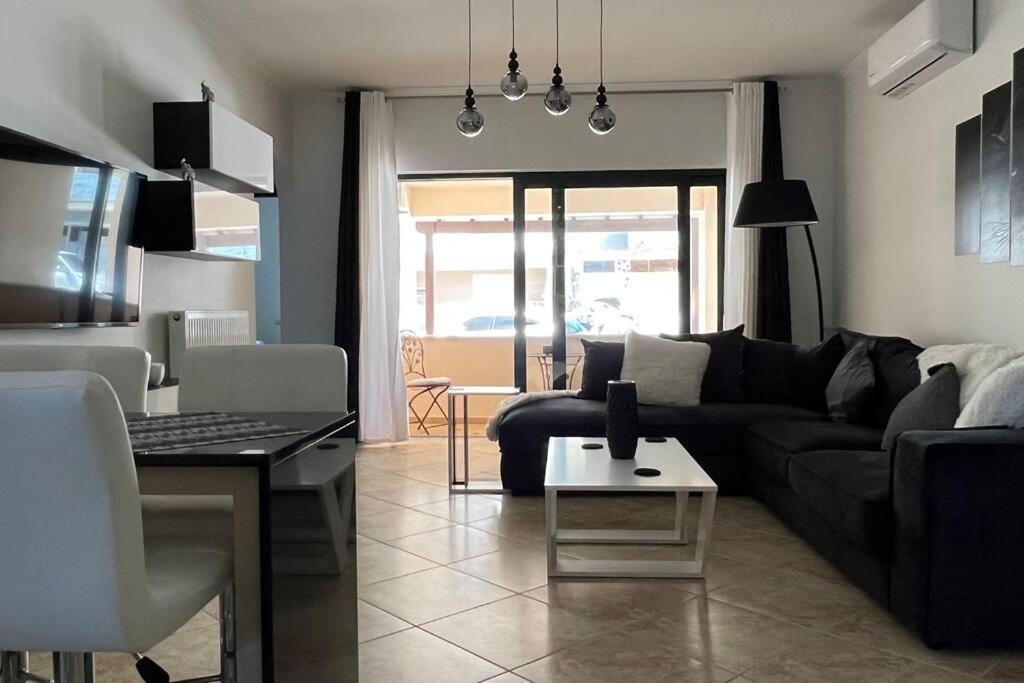 Anna Kavros Luxury Apartament *