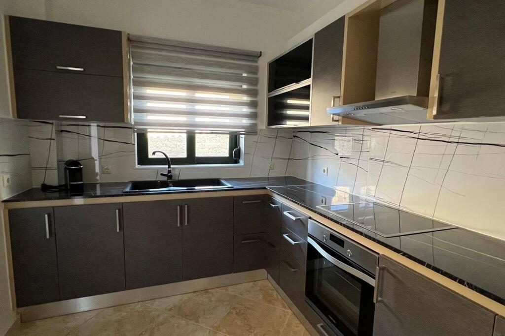 Anna Kavros Luxury Apartament *